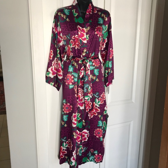 Natori Floral Purple Robe - Picture 1 of 6